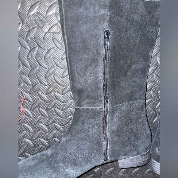 ❌SOLD❌Nine West Vapretaport Black Suede OTK Boots w/ Side Fringe Size 9M - Picture 7 of 10